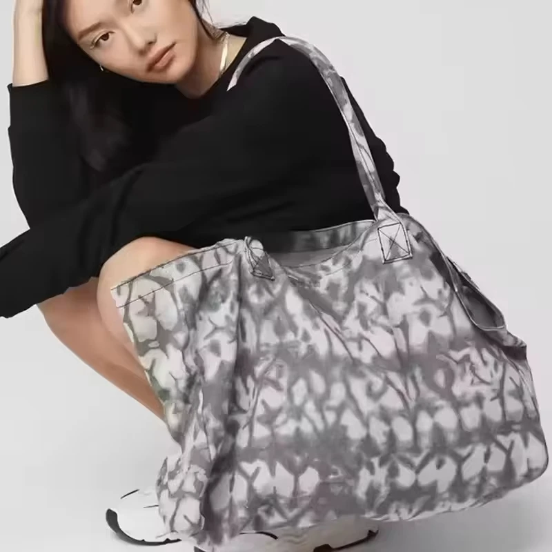 Yoga Fitness Canvas Bag, Single-Shoulder Large-Capacity Shopping Bag, Outdoor Sports Bag for Men and Women, Large Bag view 2