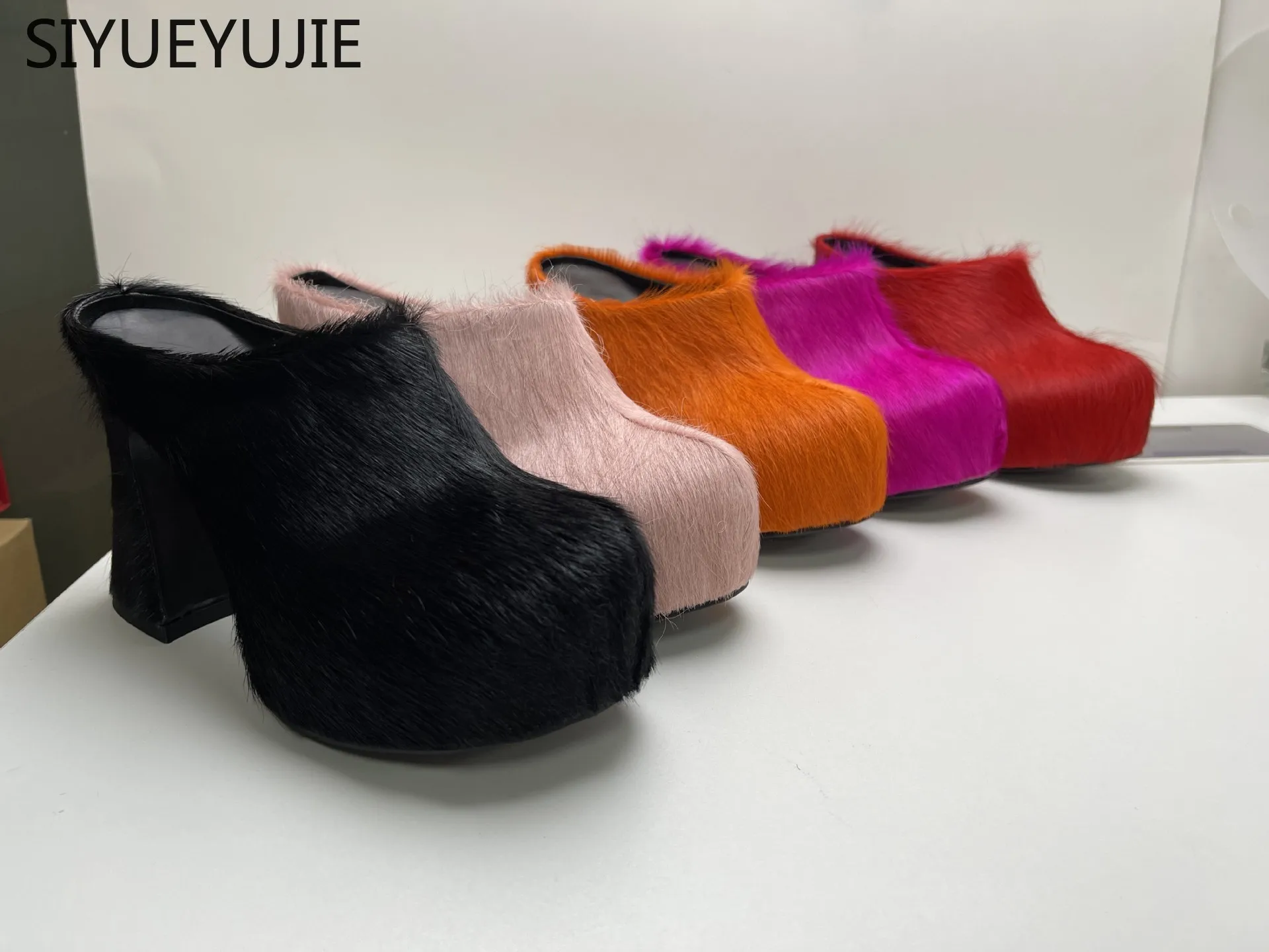 Deluxe Chunky Platform Mules Fur Sandals For Women Designer Close Toe Shoes Luxury Long Calf Hair Slip On Pumps Slippers