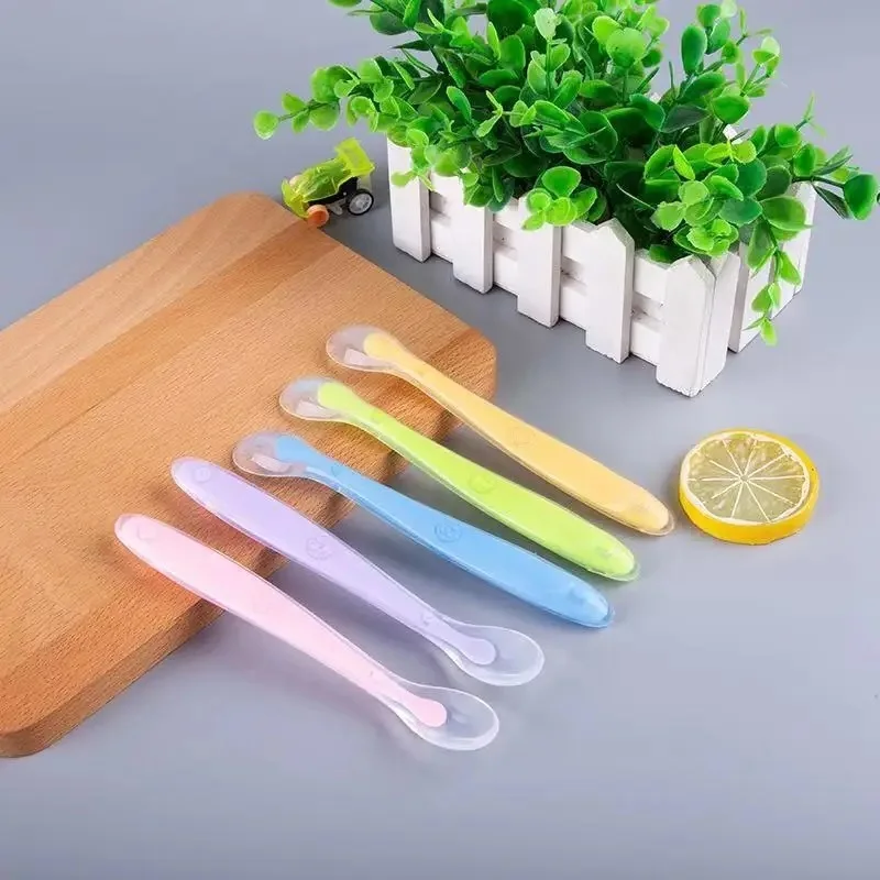 Temperatura do bebê Sensing Training Spoon, Colher De Alimentação De Silicone Seguro com Caixa, Bolso Dobrável, Utensílio De Bebê, Louça De Comida