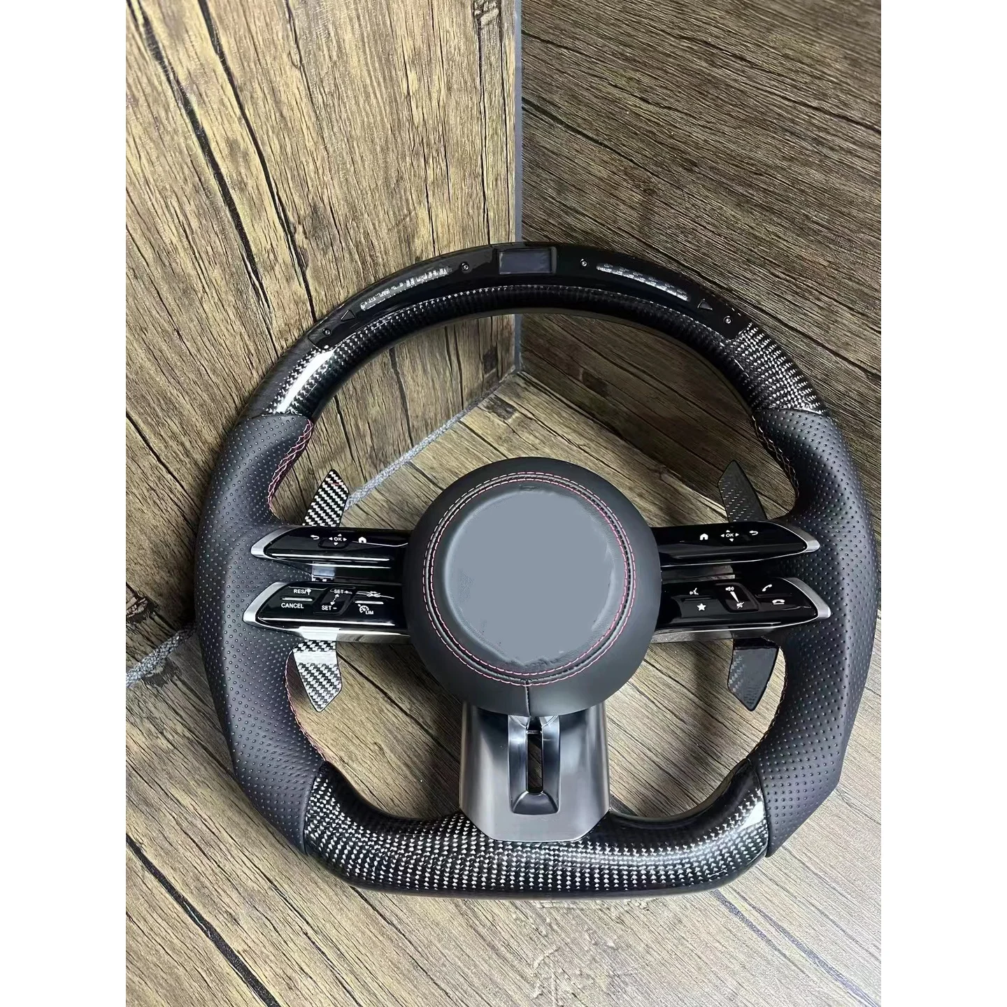 لبنز AMG الأداء W167 W177 W190 W213 W217 W222 مخصص ألياف الكربون عجلة توجيه سيارة