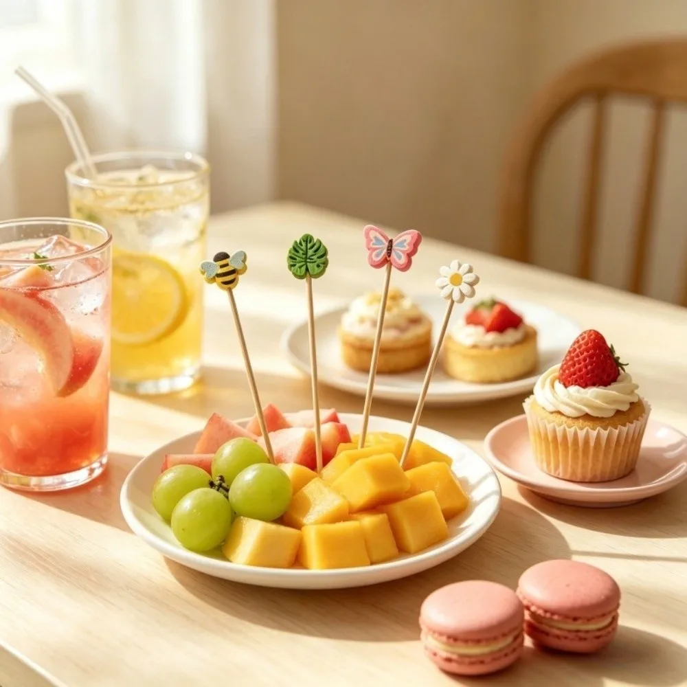 100Pcs Disposable Bamboo Fruit Picks Animal Plant Mixed Candy Color Cocktail Skewers Fruit Serving Sticks for Festival Supply