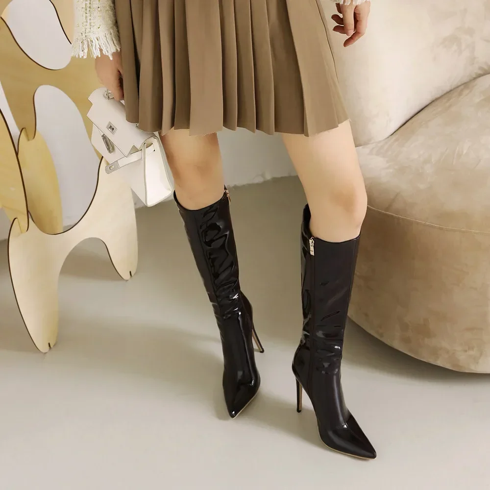 2024 Winter Vrouwen Knie Hoge Moderne Laarzen Lakleer Grote Maat 34 ~ 46 Sexy Stiletto Pu Party Shoes Botas De Invierno Para Mujer