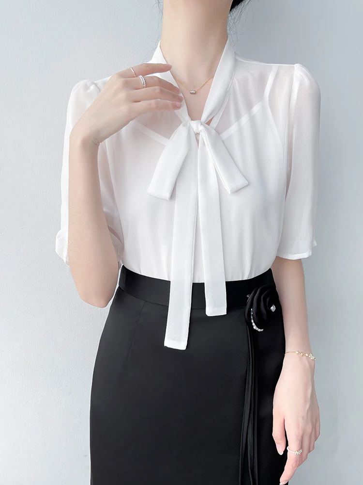 

Korean Sle White Chiffon irt Women's Summer New Light Maturi See-tough Sexy Sa Knot Two-piece Set Top