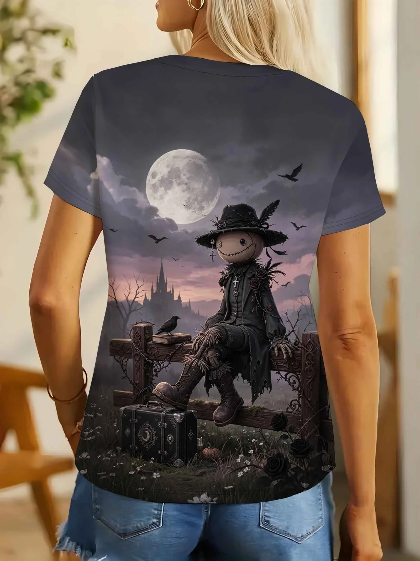 Women's T-shirt Halloween Scarecrow Full Moon Castle Crow Print Round Neck Short Sleeve Dark Gothic Style Summer Ladies Clothing