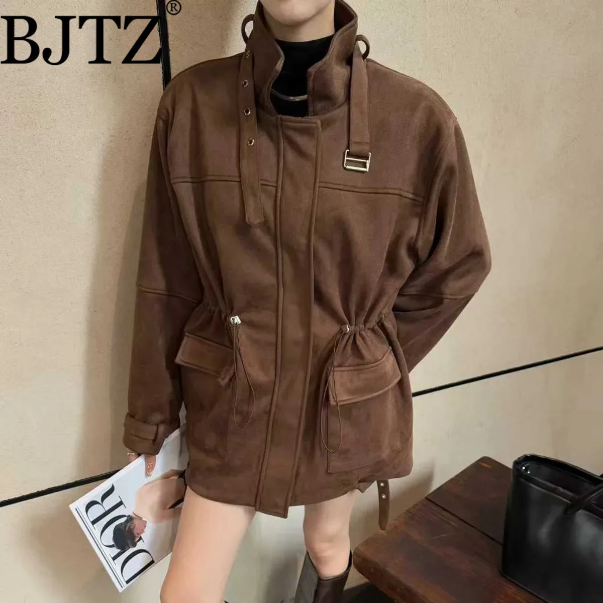 

BJTZ Vintage Zipper Elastic Drawstring Waist Cinching Jacket For Woman 2025 Autumn New Trend Fashion Female Office Lady Coat