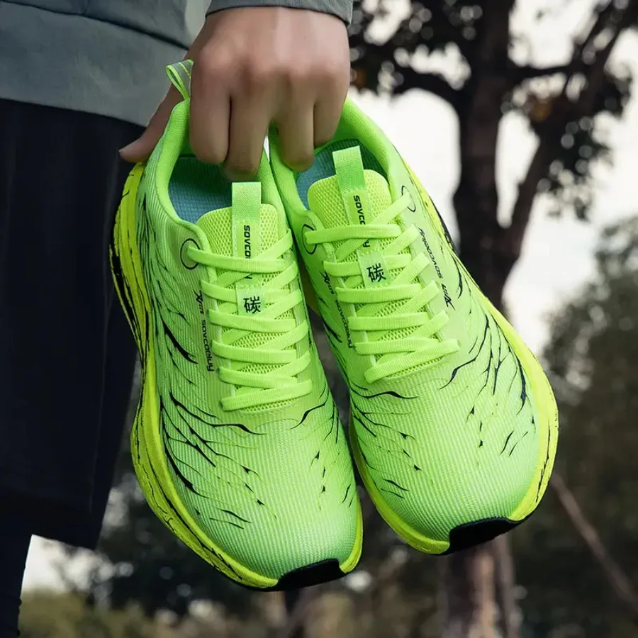 

Men's Casual Sneakers Platform Running Shoes Mesh Breathable Sneakers Lightweight Cushioned Training Shoes Stylish and Versatil