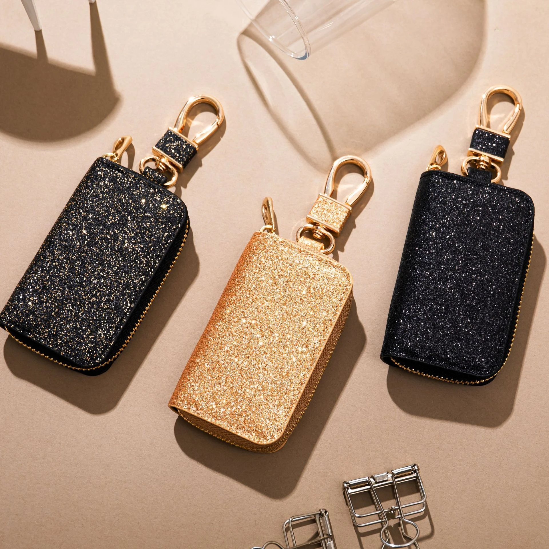 Creative Mini Leather Car Key Wallets with Keychain Men and Women Universal Car Key Storage Bag Sparkling Key Organizer