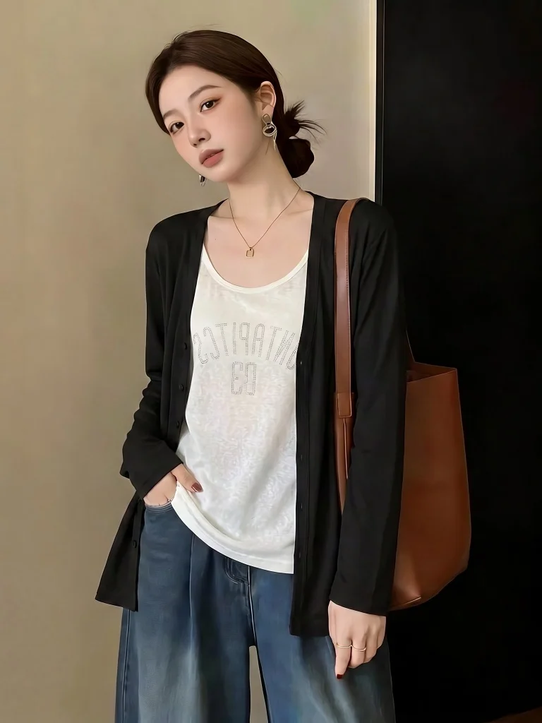 

Women's Summer New Large Size Heat Resistant Diamond Embellished Thin Vest Top Sunscreen Outerwear Cardigan Two Piece Set