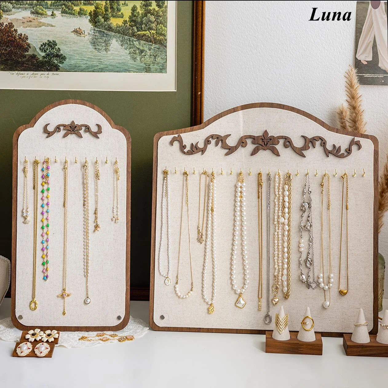 

Vintage Floor Standing Jewelry Display, Freestanding Necklace Rack for Live Stream & Market Stall, Retro Showcase Stand