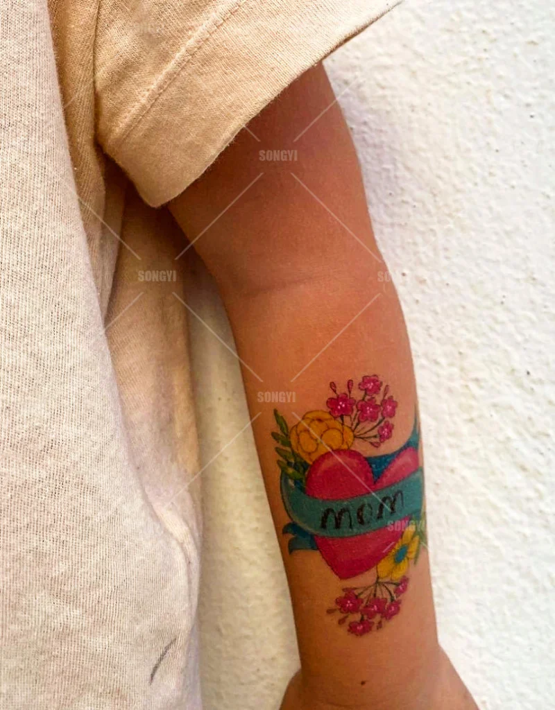 Pegatina de tatuaje temporal extraíble impermeable, corazón rojo, amor, día de la madre, mejor mamá para niños, tatuajes falsos, accesorio para fotografía de bebés para niños