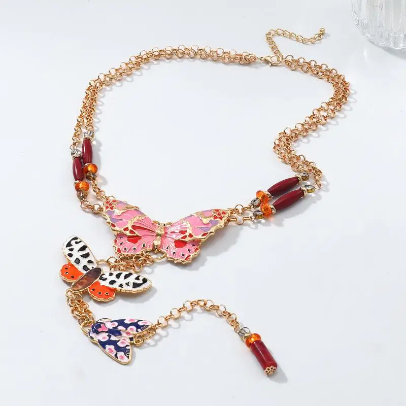 مبالغ فيها متعدد الطبقات سلاسل معدنية طويلة فراشة قلادة البوهيمي نمط المرأة موضة الصيف الشاطئ مجوهرات اكسسوارات