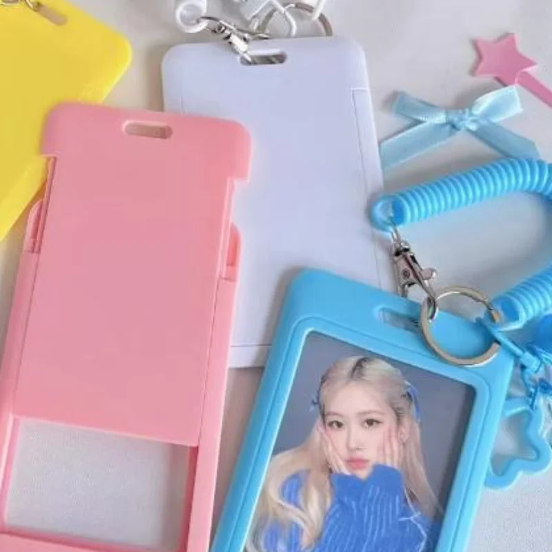 Colorful Star-Shaped Retractable Plastic ID Card Holder With Keychain. Cute And Practical, Suitable For Bus Cards, Campus ID