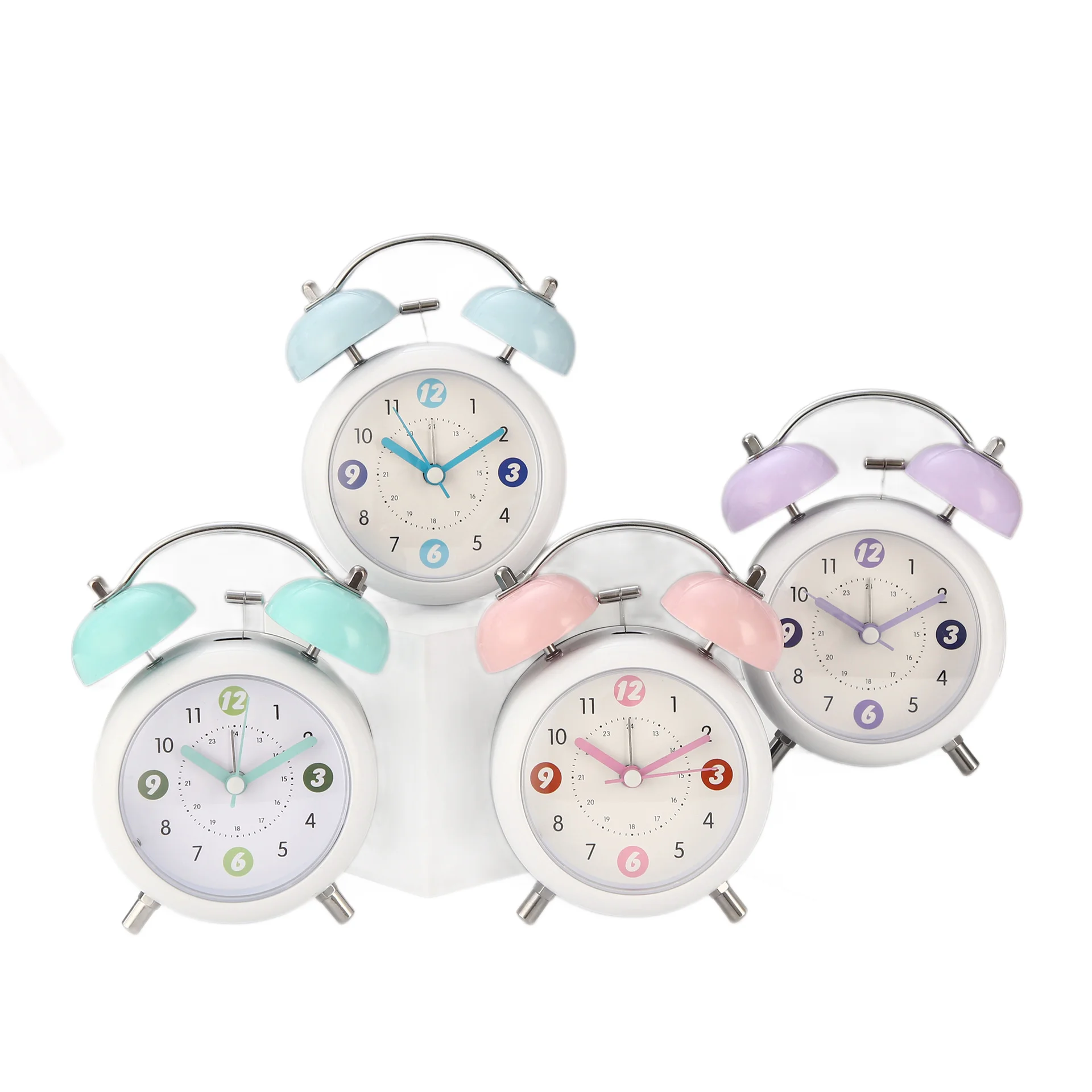 Creative children’s mechanical clock with high-volume ringing sound, designed for students