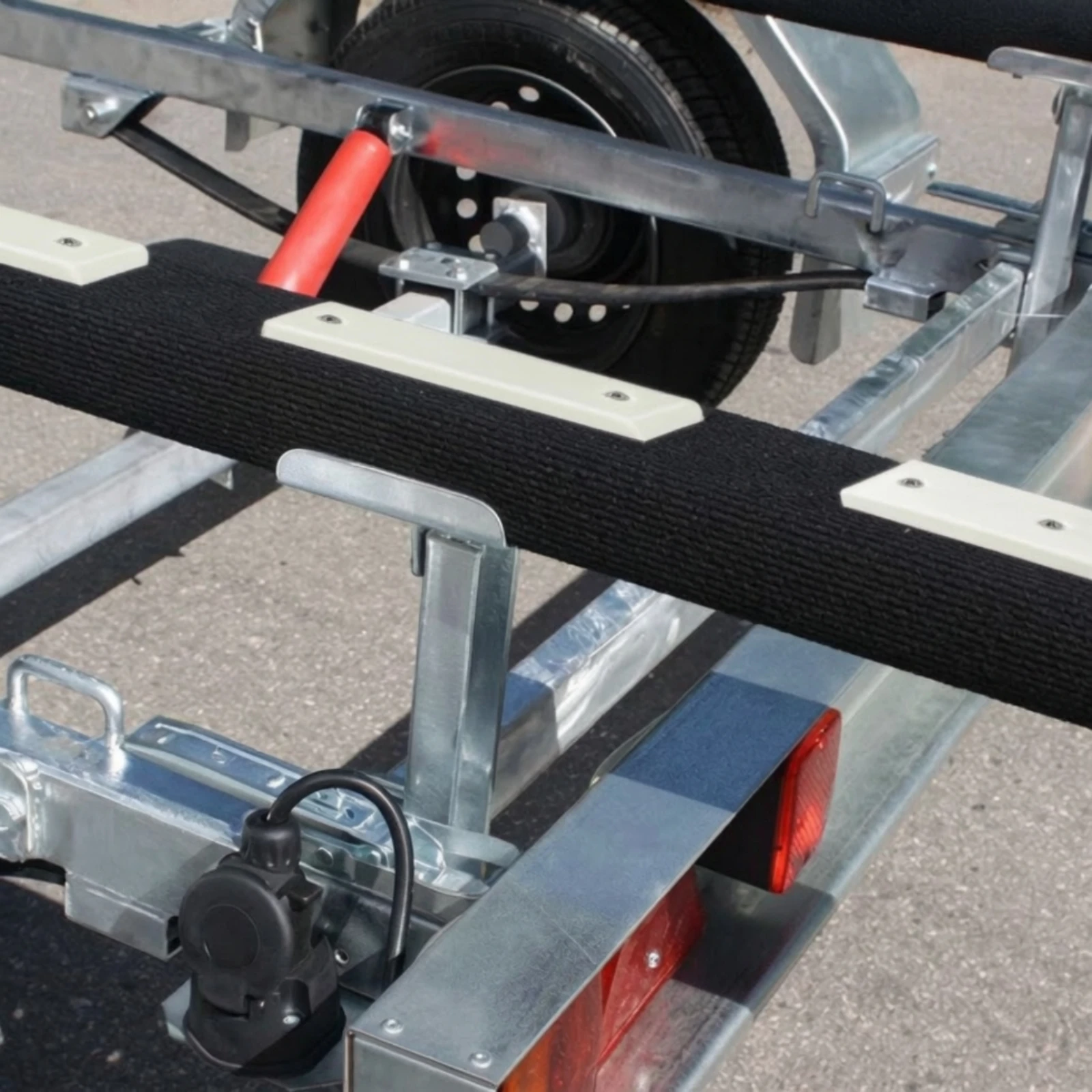 10 Pieces ABS Boat-Trailer Bunk Glide Pad Smooth Trailer Bunk Glide with End Lip Boat Loading Guide Pad Easy to Install