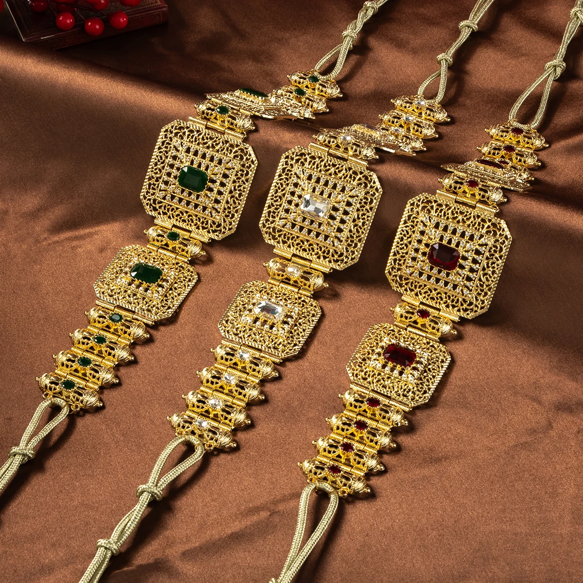 

Arabic Ethnic Golden Square Belt, Hollow Carved Vintage Royal Style Rope Adjustable
