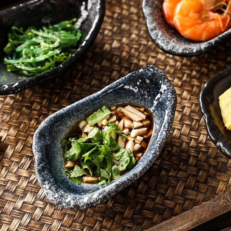 Japanese Retro Ceramic Seasoning Dish Clay Creative Oyster Shape Snack Wasabi Soy Sauce Plate Home Kitchen Supplies Tableware