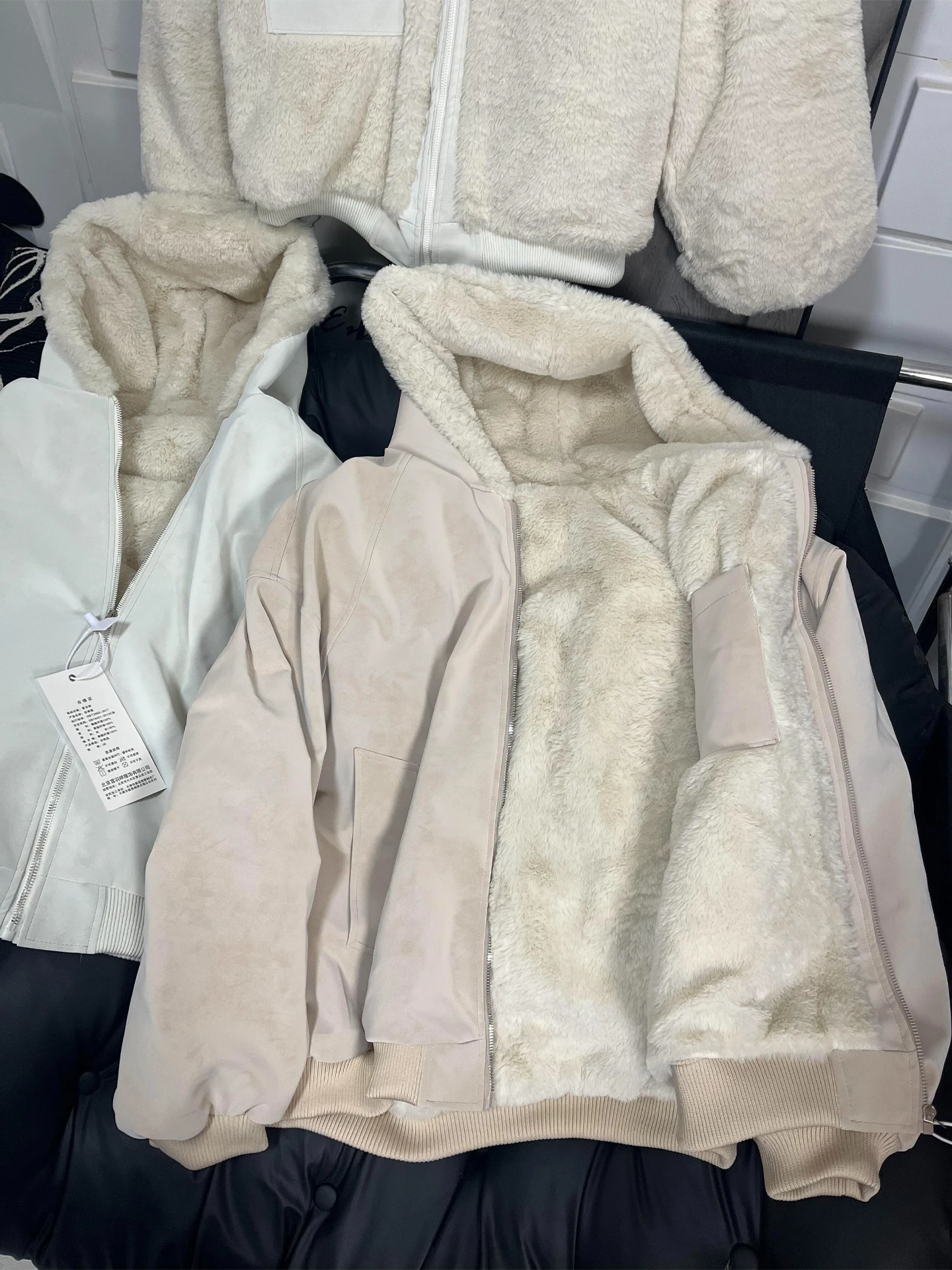 

Lamb Fur Lined Cotton Jaet ort Thi Warm Hooded Men Women Autumn Winter Heavy Du Cold Proofing Coat Casual Faion