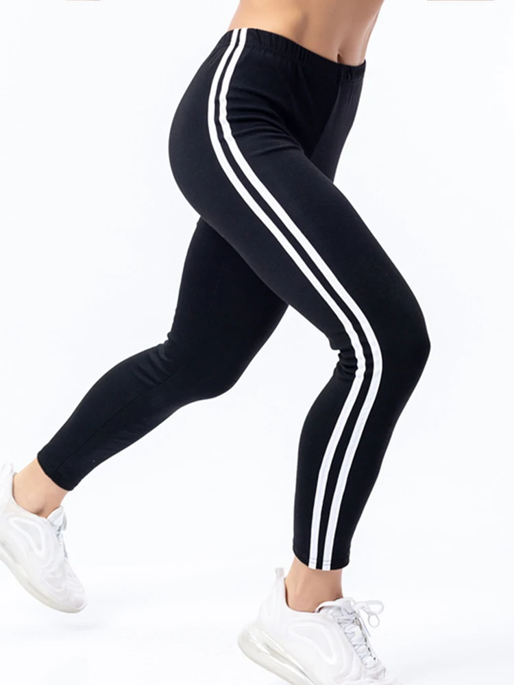 Legging olahraga seksi wanita legging Gambar bergaris celana jegging Push Up hitam celana kebugaran Gym pinggang elastis bisa melar tinggi