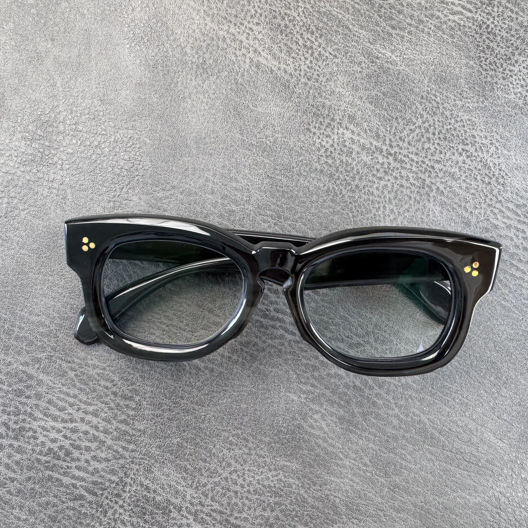 Man Eyeglass Frames Thick Vintage 3 Rivets Unique Handmade Buffalo Horn Retro Reading Eyeglasses Optical Men's Glasses Frame