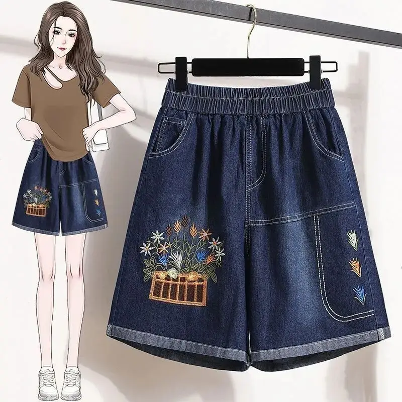 High Waist Embroidered Denim Shorts Women's 2026 Summer New Elastic Waist Fashion Wide Leg Five-point Pants Knee Length Jeans