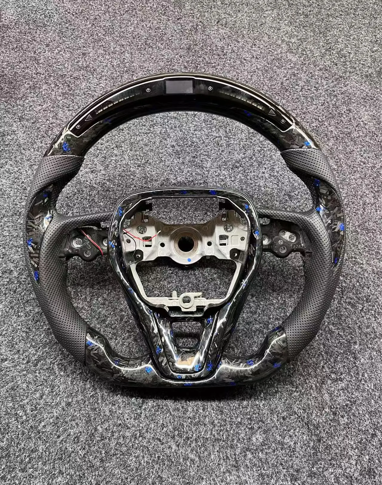 Suitable for Toyota Corolla Camry Forged Blue Foil Carbon Fiber LED Racing Model Car Steering Wheel Modification