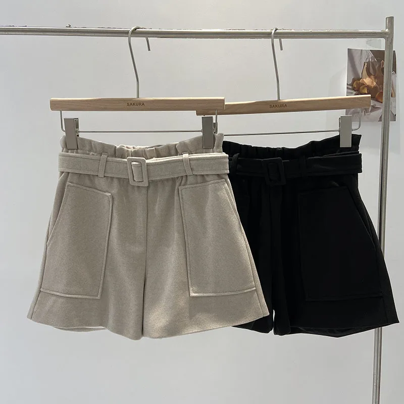 

Solid All-match Simple Elegant Korean Fashion High Waist Women Autumn Winter Loose Wide Leg Belt Woolen Shorts