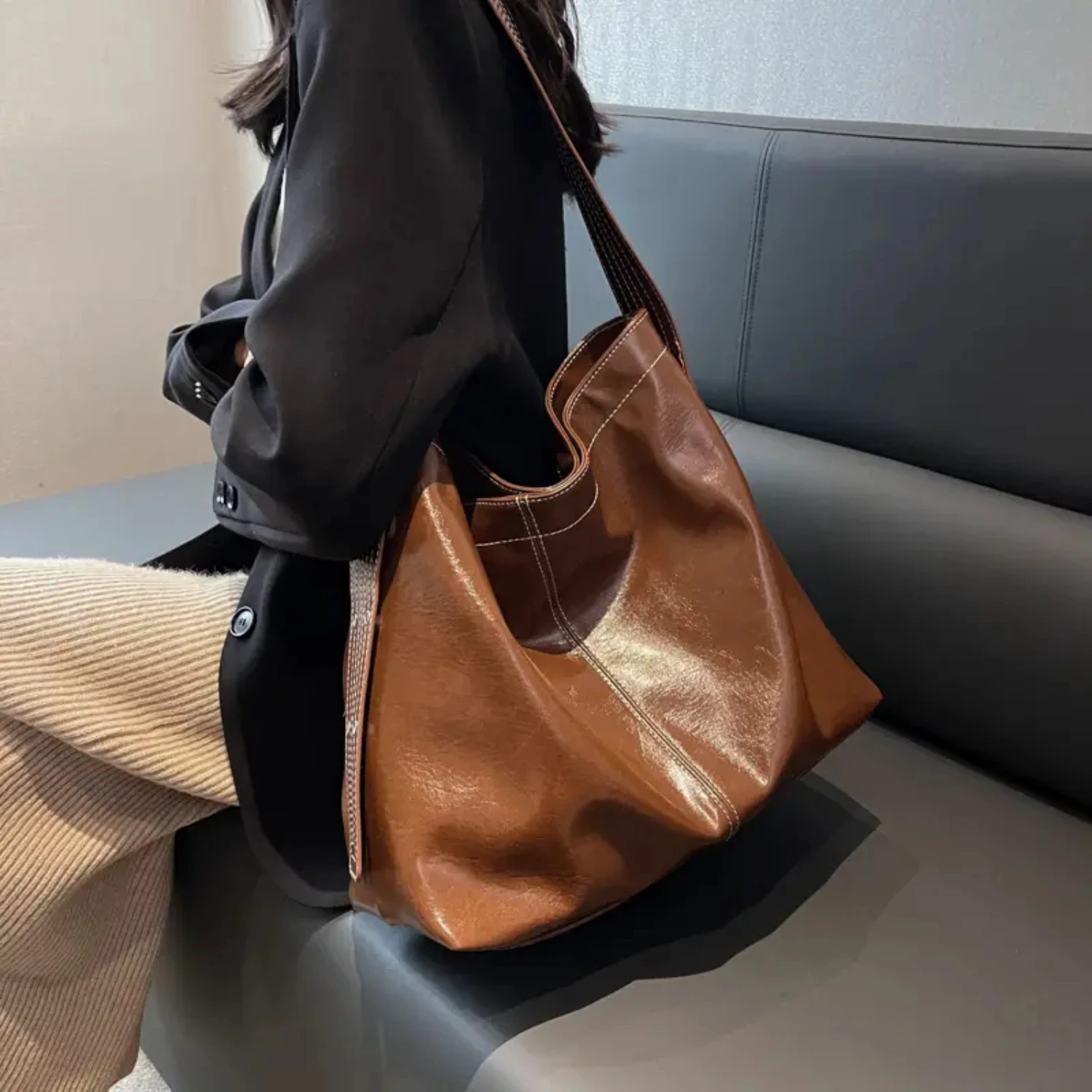

Fashionable Vintage Slouch Bag, Solid Color Shoulder Bag, Large Capacity Crossbody Bag