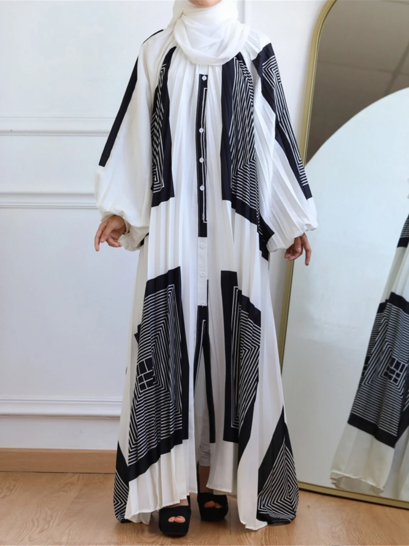 Eid Jalabiya Muslim Party Dress for Women Lantern Sleeved Printed Pleated Long Dresses Turkey Robe Casual Abayas Islamic 2024