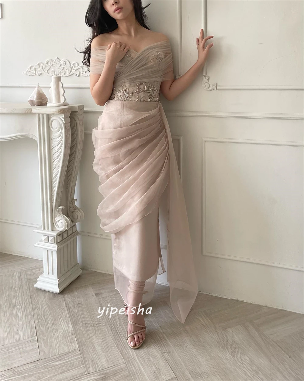 Customized Jiayigong  Classic Modern Style Formal Evening Off The Shoulder A-line Beadings Bespoke Occasion Dresses