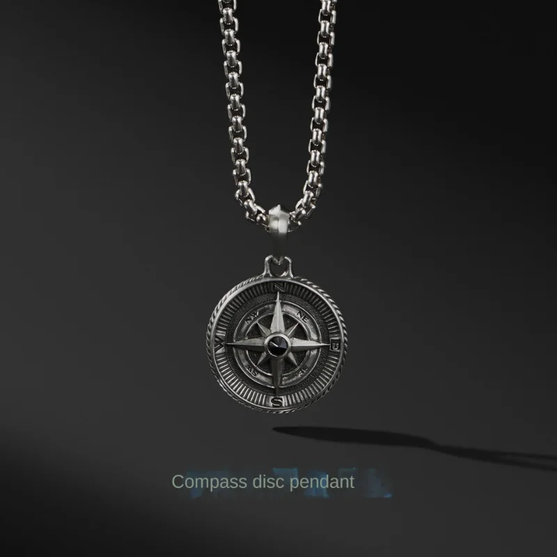 Fashion Simple Compass Disc Necklaces For Men Retro Hip Hop Copper Pendant Sweater Chain Punk Jewelry Accessories Holiday Gift