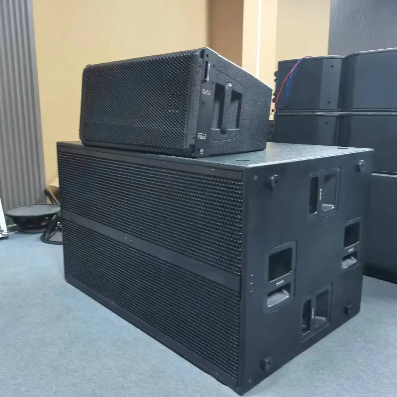 HDL 30-A dual 10 inch active two-way line array rcf speakers neodymium magnet professional audo sound system for stage