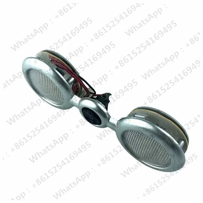 For CNHTC SINOTRUK HOWO A7 T7H LED Cab Lighting Reading Lamp Interior Ceiling Lamp Truck Parts WG9925720018 WG9925720019