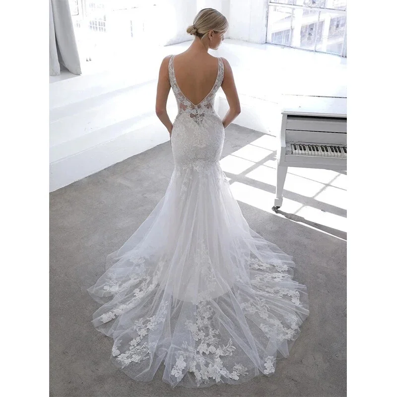Mermaid Bohemian Wedding Dress Sleeveless Lace Applique V-neck Backless Beach Bridal Gown Customized