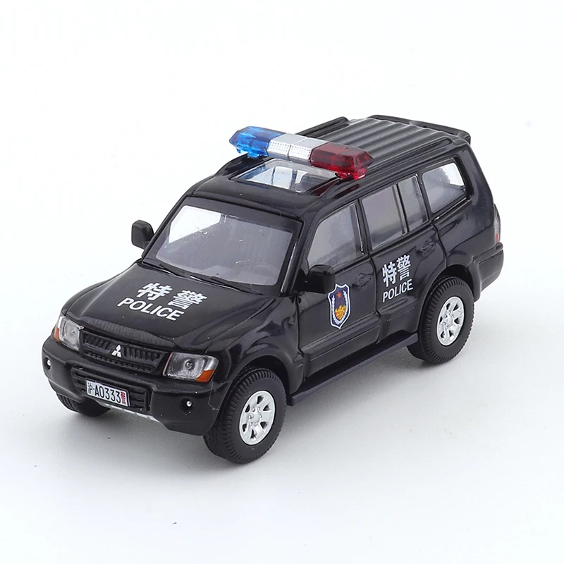 XCarToys 1/64 Y12-06 Mitsubishi's Third-generation Pajero Black Green  Diecast Model Car Toy Collection Gift