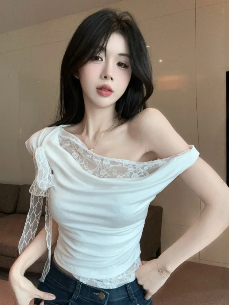 

Pure Desire Lace Splice Asymmetrical Short Sleeve T-Shirt Summer Spicy Short Style Versatile Slimming Top Korean Style Commut...