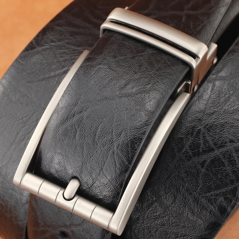 Fancy Vintage Genuine Leather Belts Men Squ Pin Buckle Younth Designers Luxury Famous Brand Casual Jeans Ceinture Homme