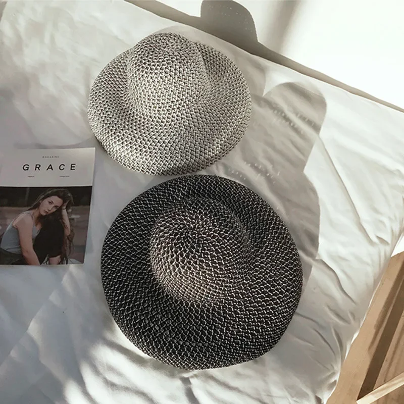 Retro Round Top Big Straw Hat Ladies Sun Hats Travel Holiday Visor Hats Vintage Women Beach Hat Black and White