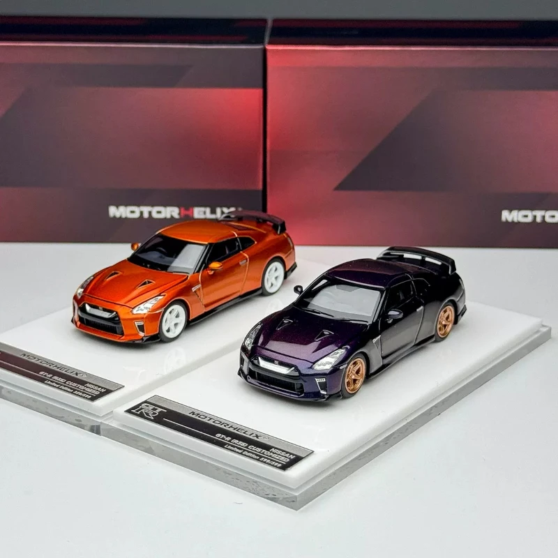 In stock 1: 64 new GTR GT-R R35 2021 openable alloy die-cast static car model, limited edition, gift, high-end decorative item