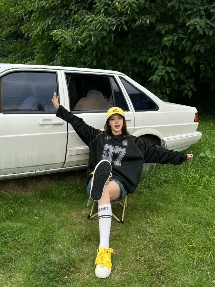 Streetwear Retro Abiti a maniche lunghe Lettera stampata Maglia scozzese Felpe larghe Uomo Donna Hip Hop Punk Street Coppia Top