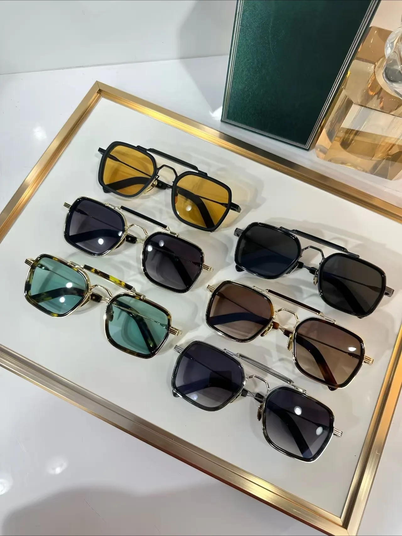 

KLPATRICK Alloy Rectangular Fashion Sunglasses Masterfully Handmade High-Quality Designer Brand Classic Style for Men and Women