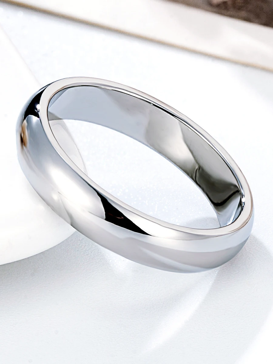 Hot Selling 4mm Wide Inside And Outside Curved Smooth Ring Fashion Jewelry Stainless Steel Gold Color Couple Ring for Women