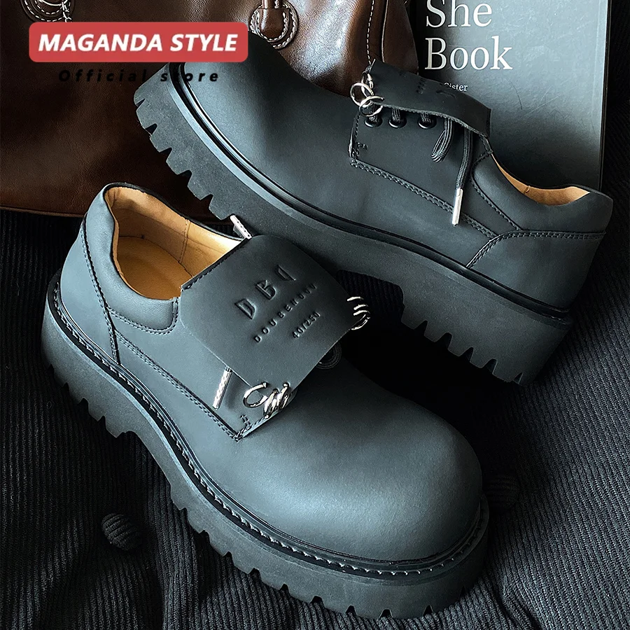 

Original niche flip tongue thick sole design casual leather shoes for men cleanfit 2025 height increasing big toe derby shoes