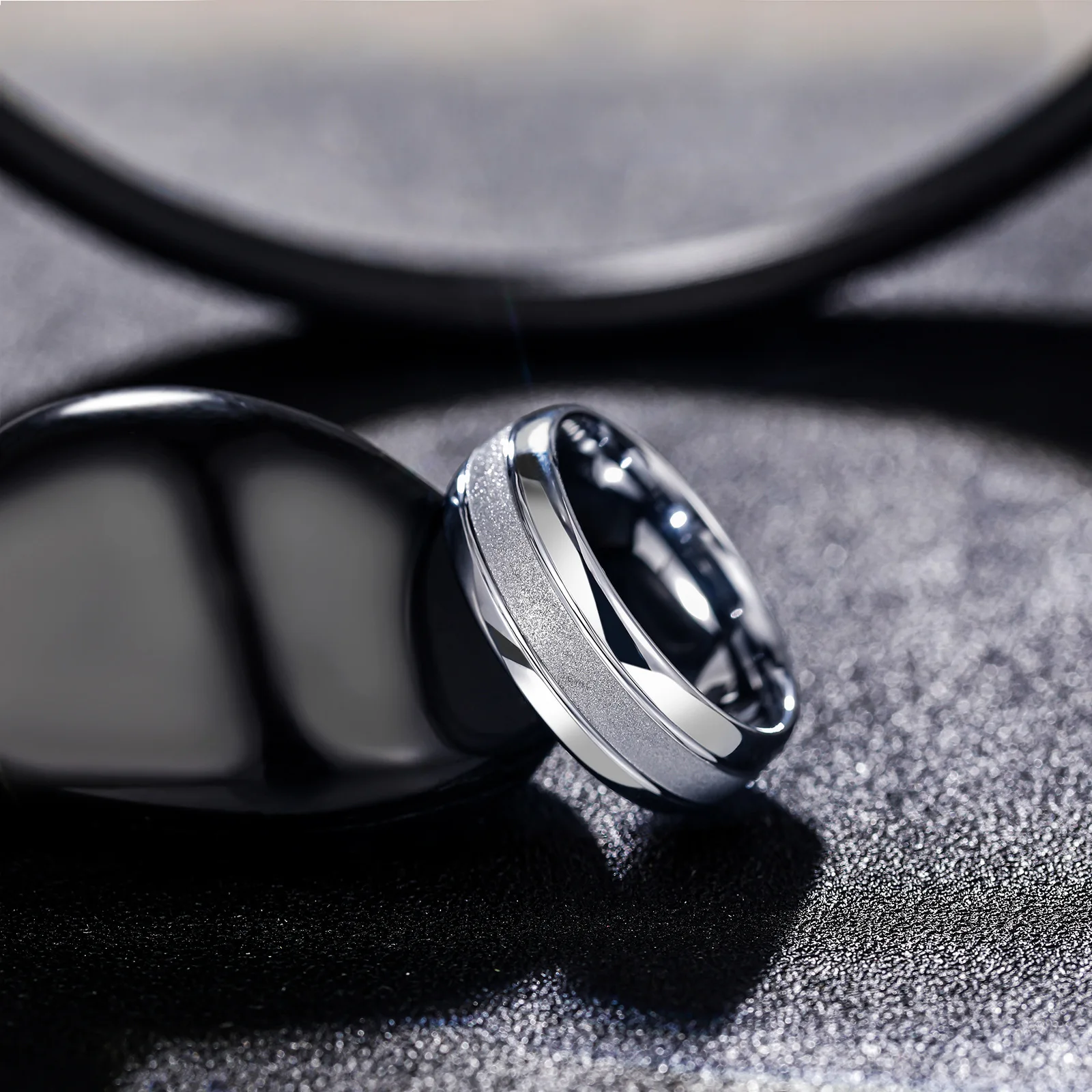 

Stainless Steel Ring With Brushed Surface Men Women Couple Wedding Engagement Jewelry High-quality Matte Accessories