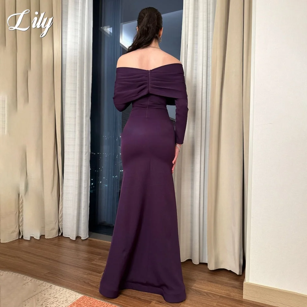 ชุดเดรสปาร์ตี้ลูกไม้สีม่วงมรกตแบบจีบระบาย แขนยาว ทรงเอไลน์ ชายกระโปรงแบบไม่สมมาตร  ชุดราตรีงานกาล่า  สามารถสั่งตัดได้