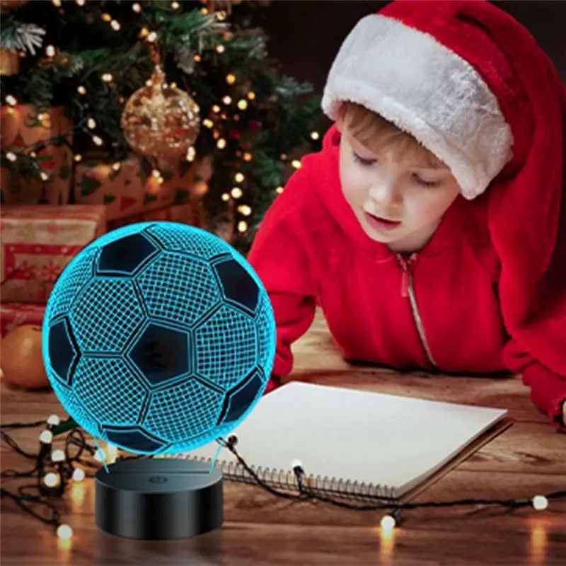 b72b-3dイリュージョンledサッカーボール型ナイトライト。16色の光を楽しめるリモコン付き。子供部屋や男の子の部屋の装飾に最適。サッカー好きのプレゼントに。