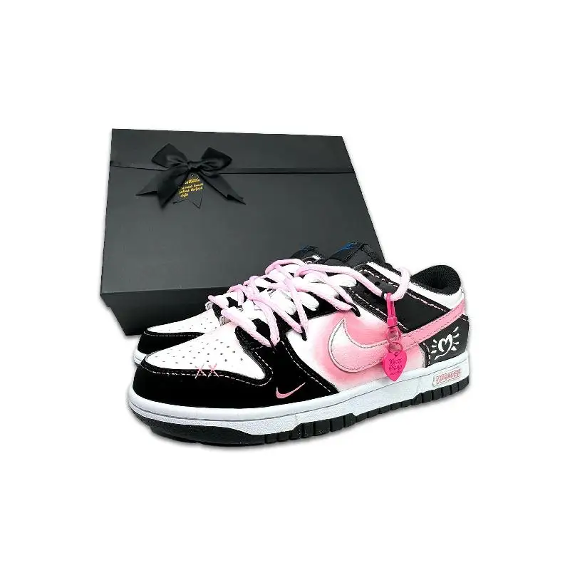 【ปรับแต่ง】Nike Dunk รองเท้าสเก็ตบอร์ดรองเท้าผ้าใบผู้หญิงรองเท้า dh9765-104