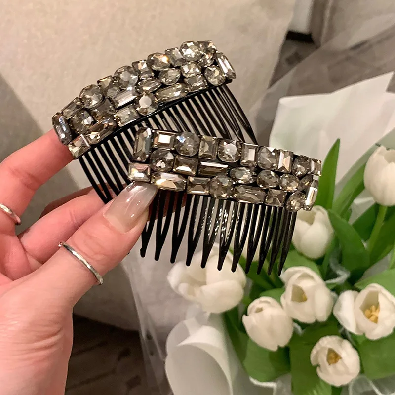 Exquisite Rhinestone Anti Slip Hair Comb for Women Women Girls Bangs Side Clip Broken Hair Edge Clipstyling Accessory Hairpin