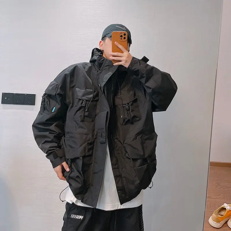 

Autumn Winter Retro Heavy Industry Multi-pocket Waterproof Jacket American Tooling Windproof Hooded Jackets Male Clothes