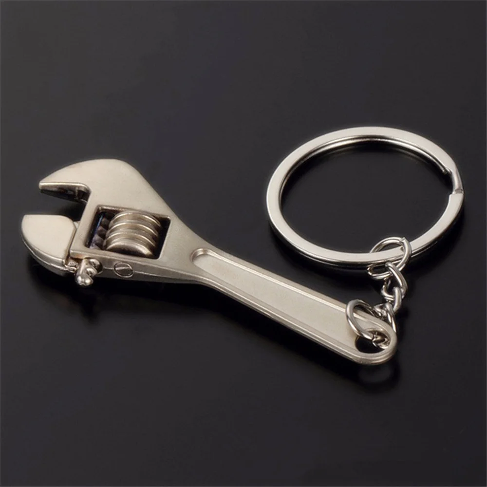 Mini Tools Wrench Keychain Metal Car Key R for Audi A2 A3 A4 A5 A6 A7 A8 Q2 Q3 Q5 Q7 S3 S4 S5 S6 S7 S8 TT TTS RS3-RS6