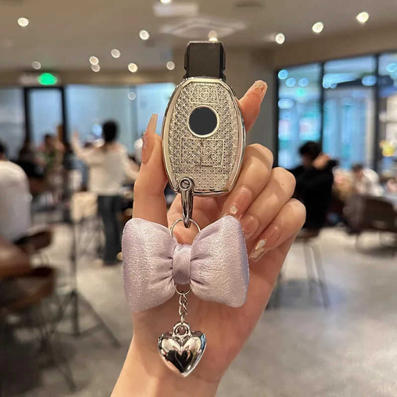 Luxury Key Case TPU for Mercedes Benz CLS CLA GL R SLK AMG A B C S Class Remote Car Key Case Cover Keychain Accessories